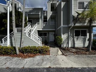 3437 NW 44th Street 208, Oakland Park, FL 33309