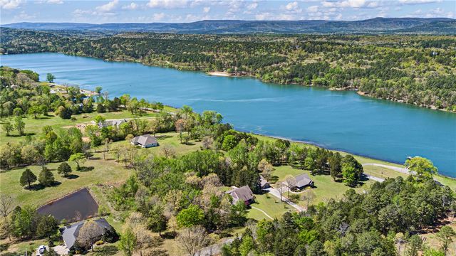 285 County Road 3468, Clarksville, AR 72830