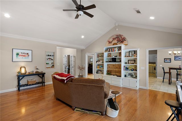 285 County Road 3468, Clarksville, AR 72830