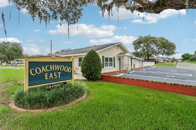 2341 W COACH N FOUR DRIVE, Leesburg, FL 34748