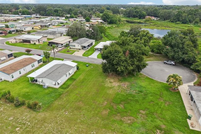 2341 W COACH N FOUR DRIVE, Leesburg, FL 34748