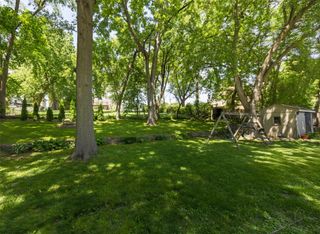 1142 Cummins Parkway, Des Moines, IA 50311
