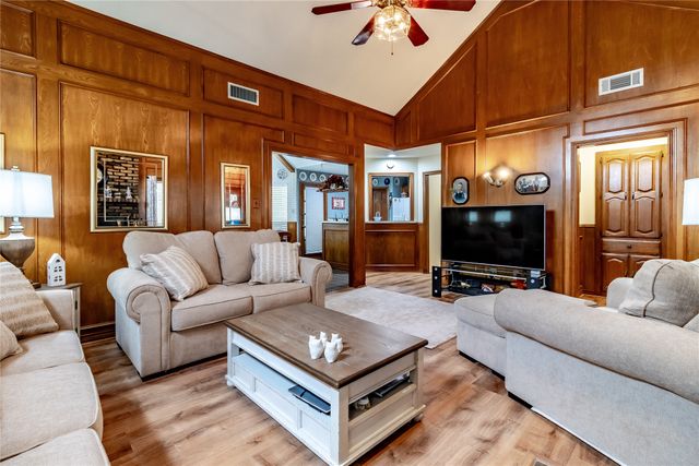 163 Dower Dr, Rockwall, TX 75032