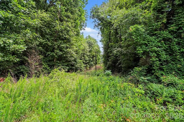9300 Lawing School Road, Charlotte, NC 28214