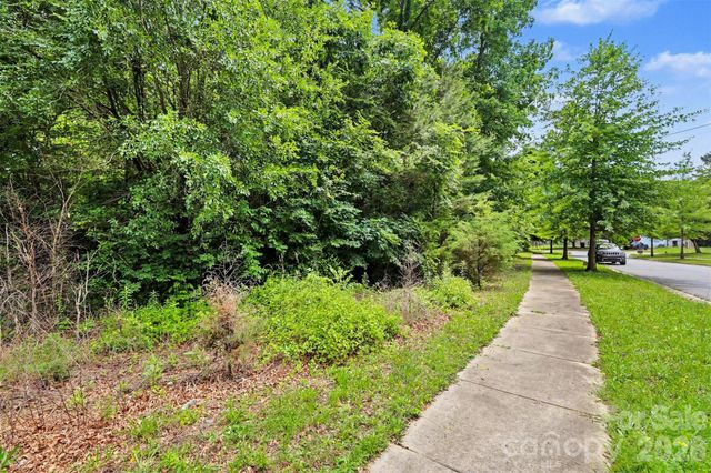 9300 Lawing School Road, Charlotte, NC 28214