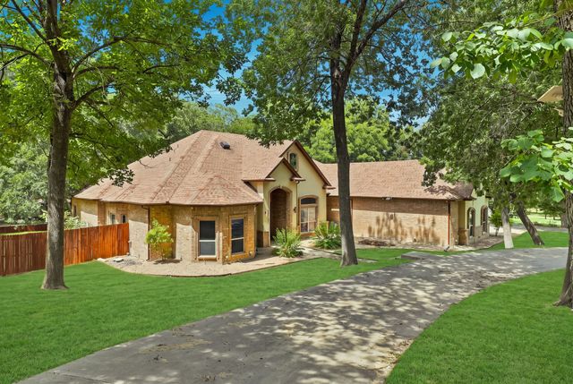 159 Willow Run, Waxahachie, TX 75165