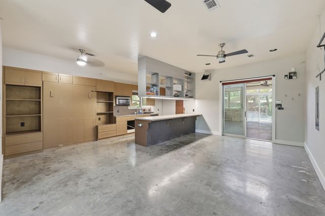 159 Willow Run, Waxahachie, TX 75165