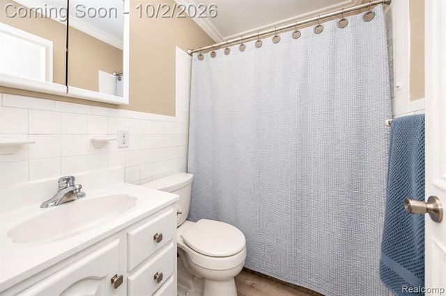 6021 Mayfair Street, Taylor, MI 48180