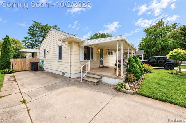 6021 Mayfair Street, Taylor, MI 48180