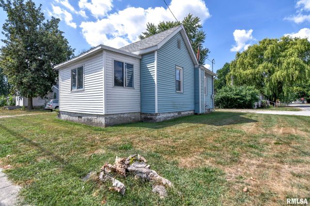 833 N Cheney Street, Taylorville, IL 62568