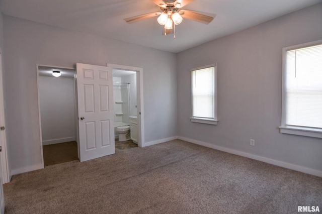 833 N Cheney Street, Taylorville, IL 62568