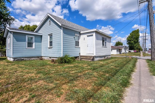 833 N Cheney Street, Taylorville, IL 62568