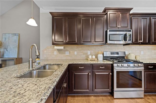 4671 Olivine Lane, Pfafftown, NC 27040