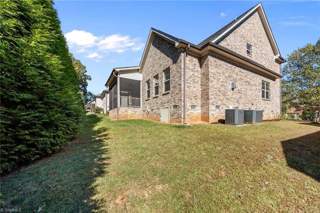 4671 Olivine Lane, Pfafftown, NC 27040