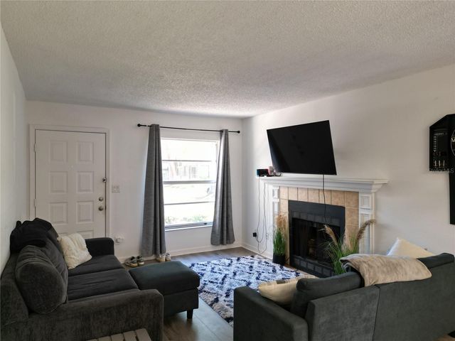 4023 DREAM OAK PLACE 104, Tampa, FL 33613