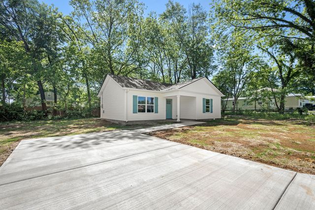 318 Chestnut Alley, Tullahoma, TN 37388