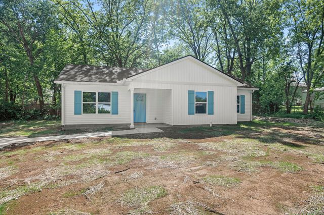 318 Chestnut Alley, Tullahoma, TN 37388