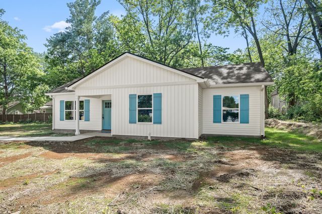 318 Chestnut Alley, Tullahoma, TN 37388