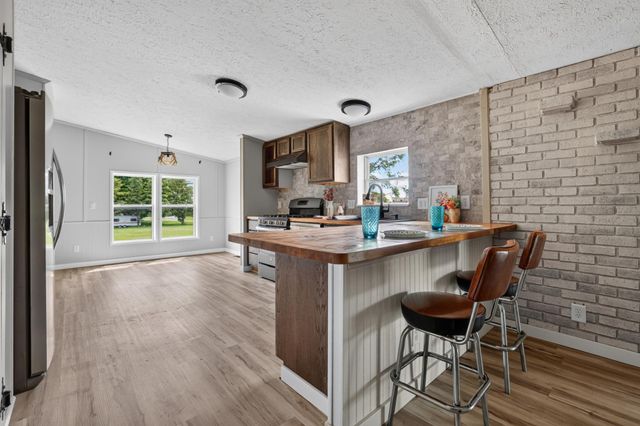 1445 1st Avenue SW, Oronoco, MN 55960