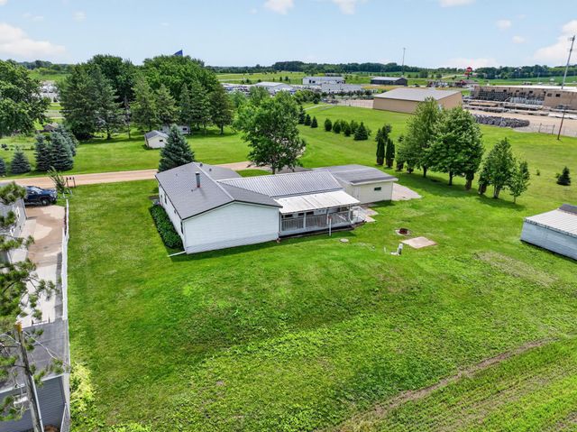 1445 1st Avenue SW, Oronoco, MN 55960