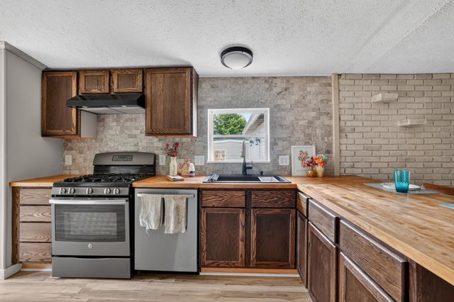 1445 1st Avenue SW, Oronoco, MN 55960