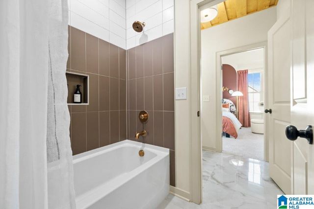 4554 LYNTON DRIVE, Hoover, AL 35244