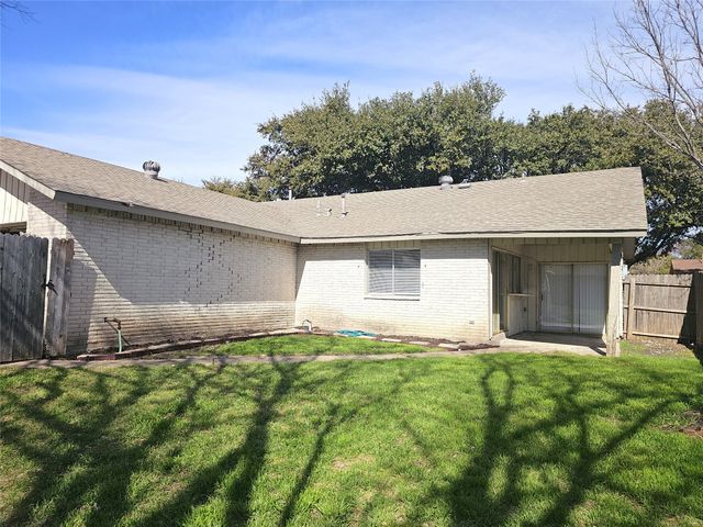 3014 Ripplewood Drive, Garland, TX 75044