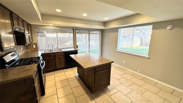 3014 Ripplewood Drive, Garland, TX 75044