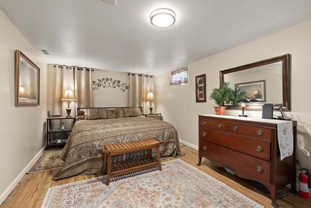 36 E Glenwood Street, Nashua, NH 03060