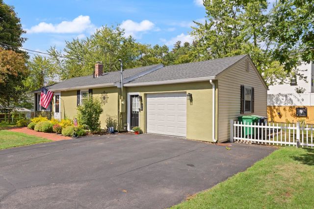 36 E Glenwood Street, Nashua, NH 03060
