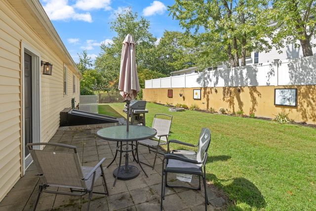 36 E Glenwood Street, Nashua, NH 03060