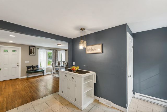 180 E Main Street, Hampstead, NH 03826