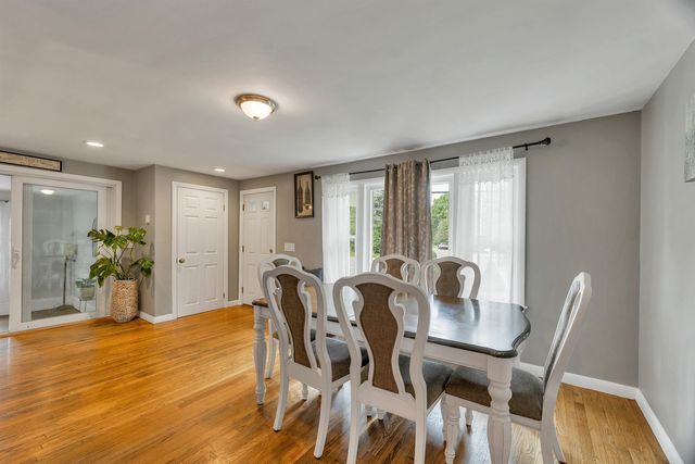 180 E Main Street, Hampstead, NH 03826