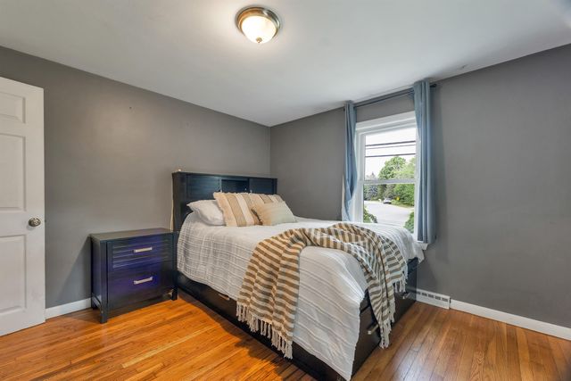 180 E Main Street, Hampstead, NH 03826