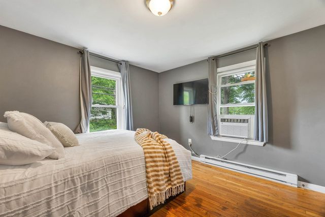 180 E Main Street, Hampstead, NH 03826
