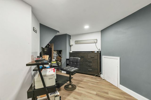 180 E Main Street, Hampstead, NH 03826