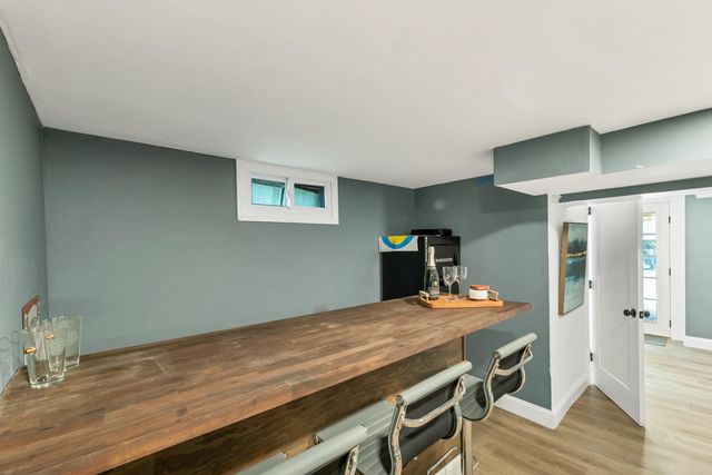 180 E Main Street, Hampstead, NH 03826