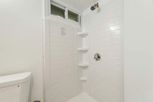 180 E Main Street, Hampstead, NH 03826