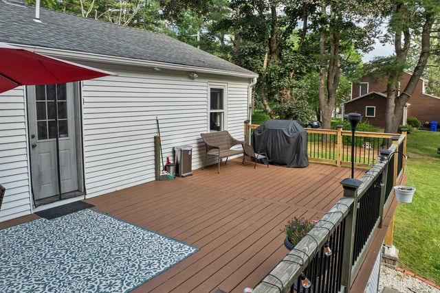 180 E Main Street, Hampstead, NH 03826
