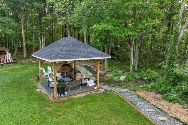 180 E Main Street, Hampstead, NH 03826
