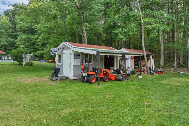 180 E Main Street, Hampstead, NH 03826