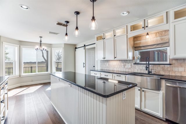 11845 Fm 2449, Ponder, TX 76259