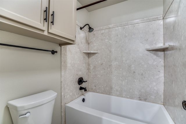 11845 Fm 2449, Ponder, TX 76259