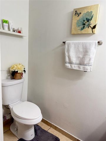 8948 SW 19th St 909, Miramar, FL 33025