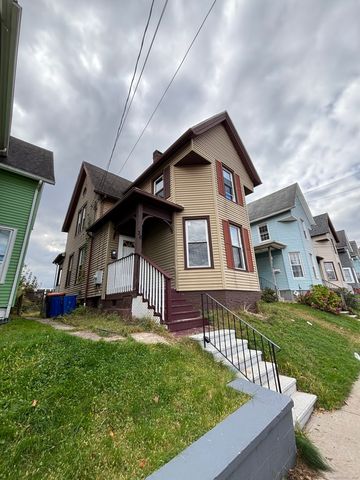 36 Orange Street, Meriden, CT 06451