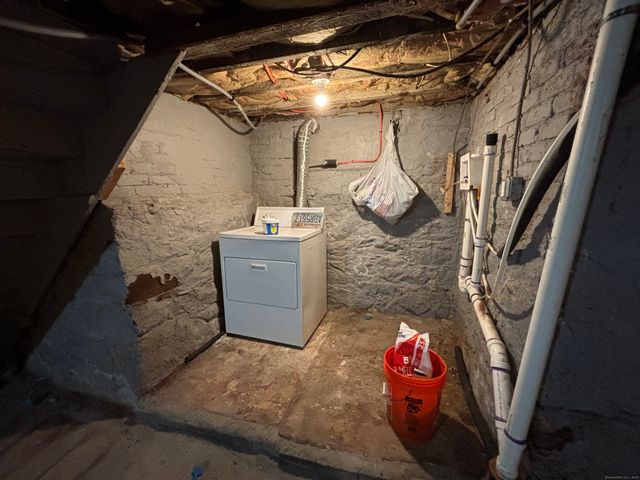 36 Orange Street, Meriden, CT 06451