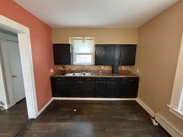 36 Orange Street, Meriden, CT 06451