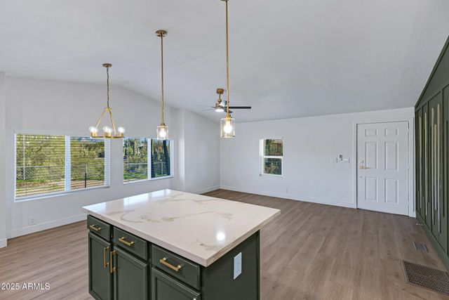 4556 N IRONWOOD Drive N, Apache Junction, AZ 85120