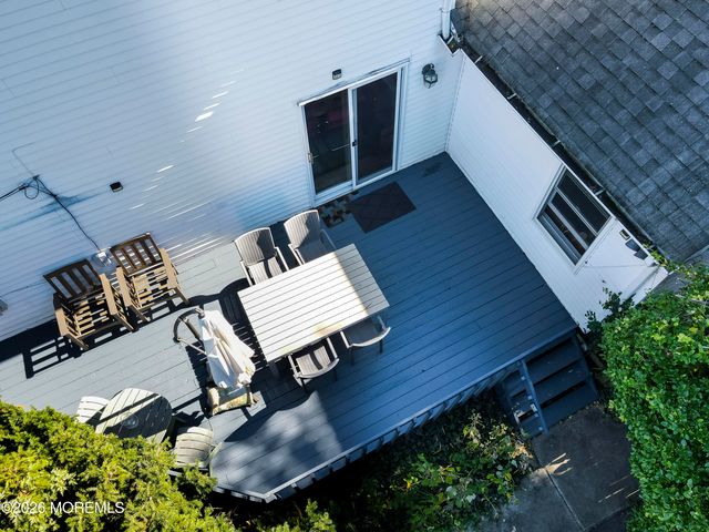 28 Florence Avenue, Leonardo, NJ 07737