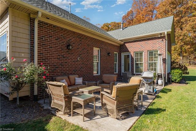 7901 Quiet Place, Oak Ridge, NC 27310